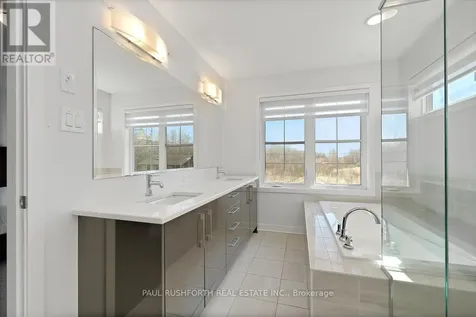 6483 Renaud Road Ottawa ON K1W 0R8