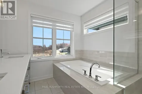 6483 Renaud Road Ottawa ON K1W 0R8