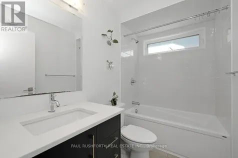 6483 Renaud Road Ottawa ON K1W 0R8