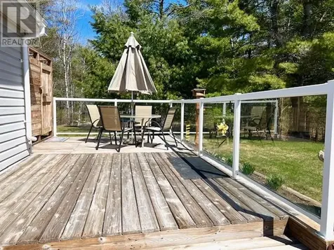 2665 Hartley Bay Road Alban ON P0M 1A0