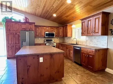 2665 Hartley Bay Road Alban ON P0M 1A0
