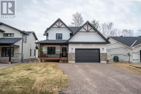 121 Golf Course Road Callander ON P0H 1H0