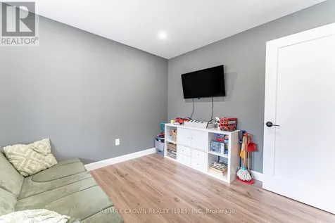 121 Golf Course Road Callander ON P0H 1H0