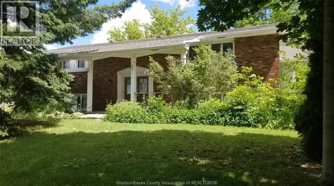 8 Story Street Blenheim ON N0P 1A0