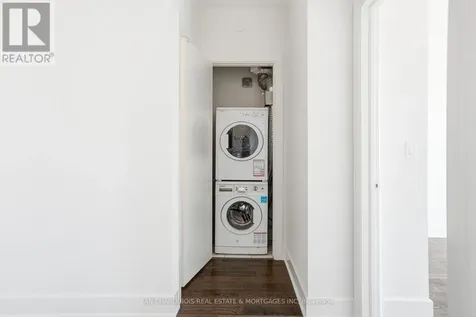 255 Bay Street Ottawa ON K1R 0C5