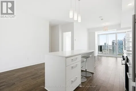 255 Bay Street Ottawa ON K1R 0C5