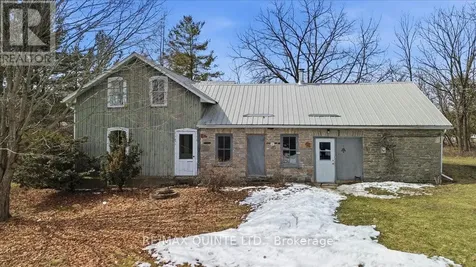 1079 Clearview Road Centre Hastings ON K0K 3E0