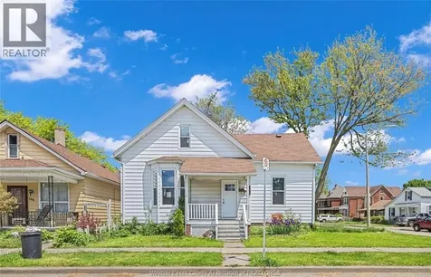 294 Louis Avenue Windsor ON N9A 1W2