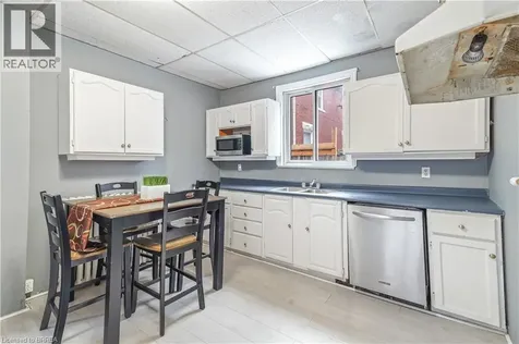 276 Dalhousie Street Brantford ON N3S 3V3