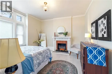 276 Dalhousie Street Brantford ON N3S 3V3