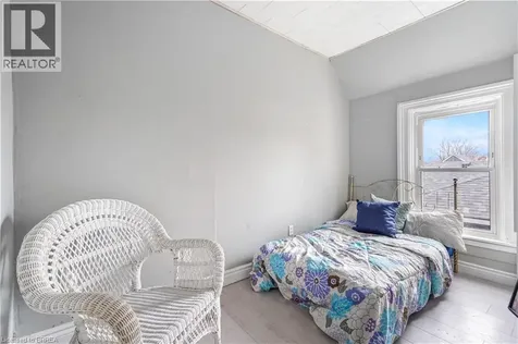 276 Dalhousie Street Brantford ON N3S 3V3