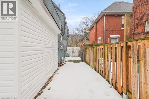 276 Dalhousie Street Brantford ON N3S 3V3