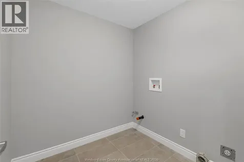 8 Betty Court Chatham ON N7M 0T9