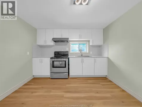 1500-1502 Howard Avenue Windsor ON N8X 3T4