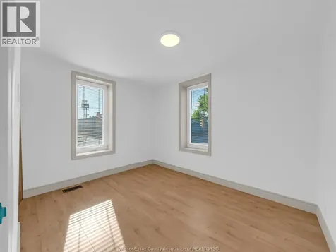 1500-1502 Howard Avenue Windsor ON N8X 3T4