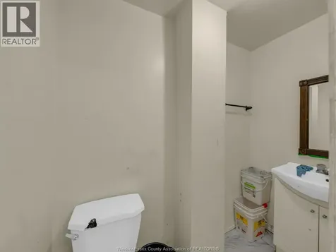 1500-1502 Howard Avenue Windsor ON N8X 3T4