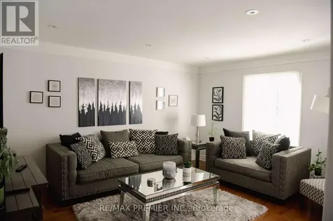 11 Sleepy Hollow Lane Whitchurch-stouffville ON L4A 3G7