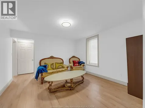 1500-1502 Howard Avenue Windsor ON N8X 3T4