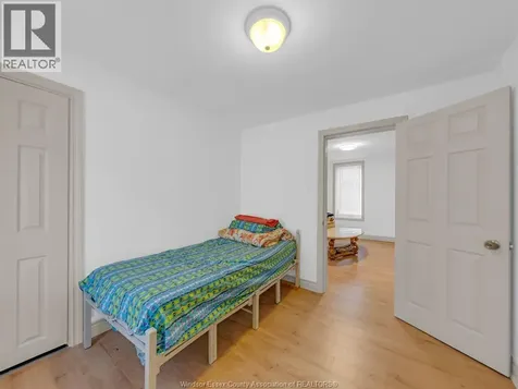 1500-1502 Howard Avenue Windsor ON N8X 3T4