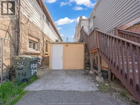 1500-1502 Howard Avenue Windsor ON N8X 3T4