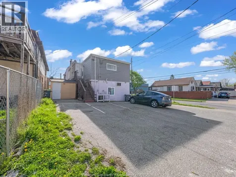 1500-1502 Howard Avenue Windsor ON N8X 3T4