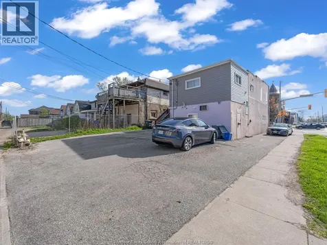 1500-1502 Howard Avenue Windsor ON N8X 3T4