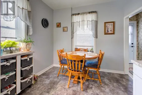 292 William Street North Gananoque ON K7G 1S5