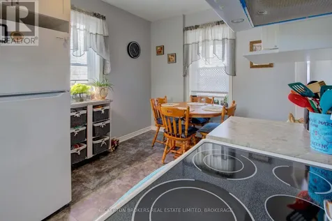 292 William Street North Gananoque ON K7G 1S5