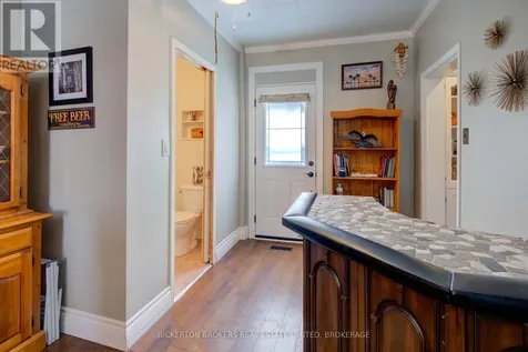 292 William Street North Gananoque ON K7G 1S5