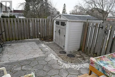 292 William Street North Gananoque ON K7G 1S5