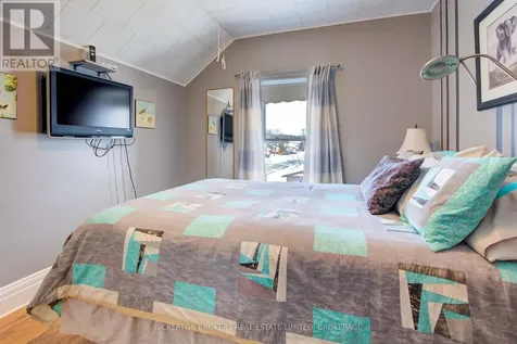 292 William Street North Gananoque ON K7G 1S5