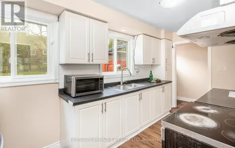 501 Glenelm Crescent Waterloo ON N2L 5C7