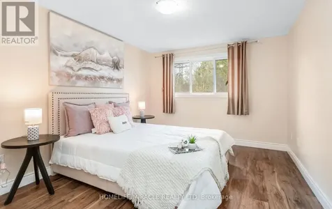 501 Glenelm Crescent Waterloo ON N2L 5C7