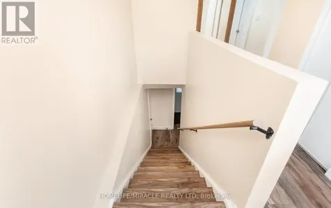 501 Glenelm Crescent Waterloo ON N2L 5C7