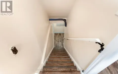 501 Glenelm Crescent Waterloo ON N2L 5C7