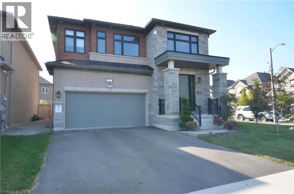 4 Findlay Drive Ancaster ON L9K 0H4