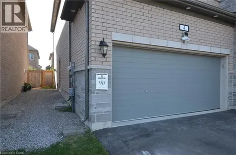 4 Findlay Drive Ancaster ON L9K 0H4