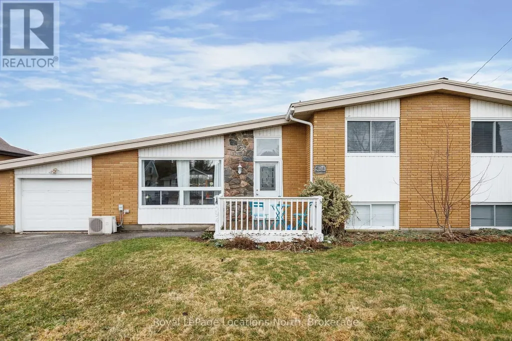594 Oak Street Collingwood ON L9Y 2Z1