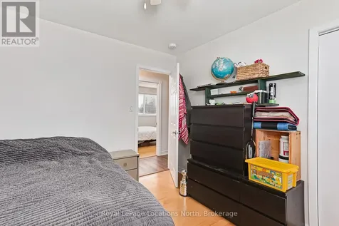 594 Oak Street Collingwood ON L9Y 2Z1