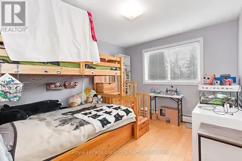 594 Oak Street Collingwood ON L9Y 2Z1