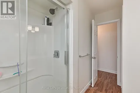 594 Oak Street Collingwood ON L9Y 2Z1