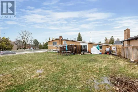 594 Oak Street Collingwood ON L9Y 2Z1
