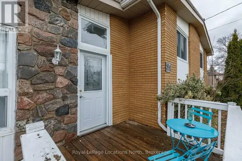 594 Oak Street Collingwood ON L9Y 2Z1