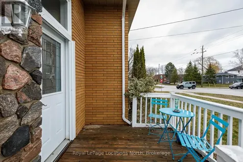 594 Oak Street Collingwood ON L9Y 2Z1