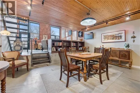 85 Spruce Street Cambridge ON N1R 4K4