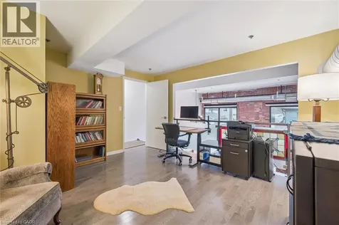 85 Spruce Street Cambridge ON N1R 4K4