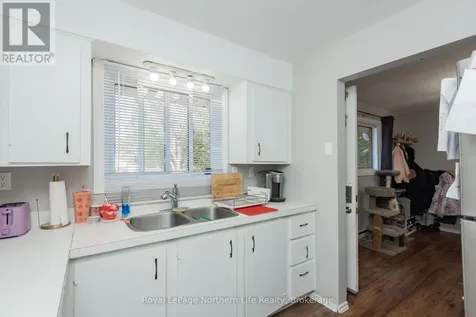 500 Valley View Drive West Powassan ON P0H 1Z0