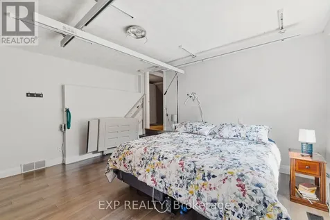 381 Timlock Place Waterloo ON N2K 3J2