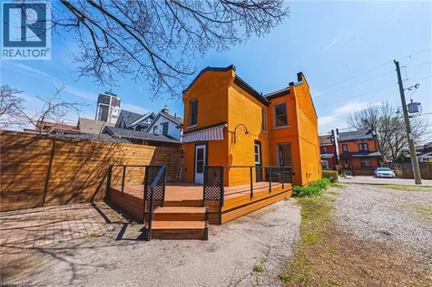 116 Catharine Street South Hamilton ON L8N 2J4