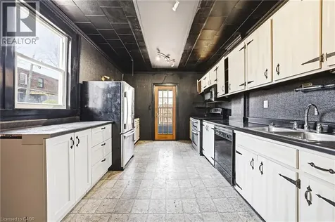 116 Catharine Street South Hamilton ON L8N 2J4